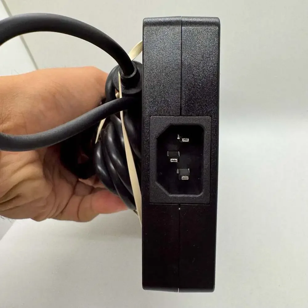 DONGERDI DED200150M 300W AC Adapter 20V 15A Power Supply